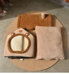 Foldable dog and cat house