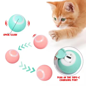 Automatic self-moving smart ball for Cats